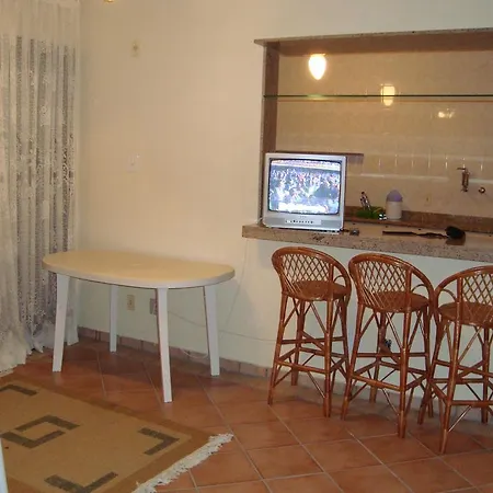 Apartamento na Praia Grande em Ubatuba-3