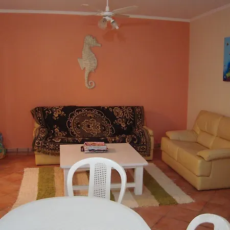 Apartamento na Praia Grande em Ubatuba-2